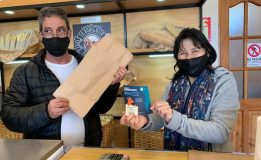 CONTINUA FISCALIZACIÓN QUE PROHÍBE LA ENTREGA DE BOLSAS PLÁSTICAS EN PELLUHUE